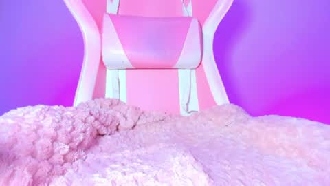 katalinaferreirax online show from 07-14-26, 01:30