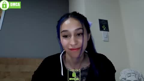 Snapshot of katara_a chatting on 01-01-25, 12:11 Maca online show from 01-01-25, 12:11