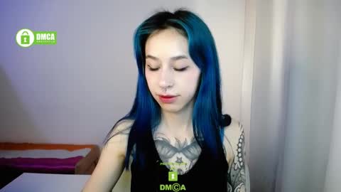 Snapshot of katara_a chatting on 09-10-25, 09:04 Maca online show from 09-10-25, 09:04