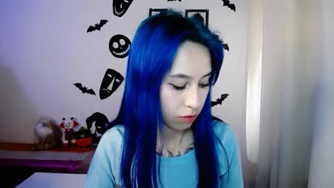 Snapshot of katara_a chatting on 10-18-25, 02:07 Maca online show from 10-18-25, 02:07