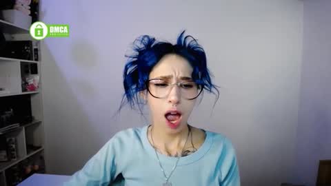 Maca online show from 03-25-26, 02:23