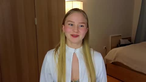 Snapshot of katcontrol chatting on 03-04-25, 01:17 katcontrol online show from 03-04-25, 01:17