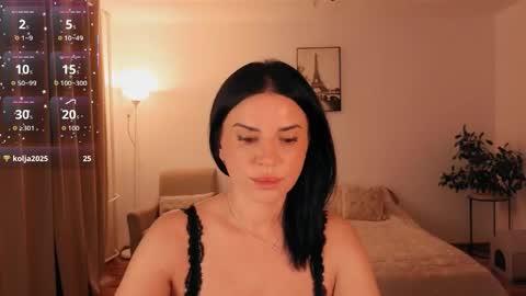 Snapshot of kate124680 chatting on 11-15-25, 10:48 kate124680 online show from 11-15-25, 10:48