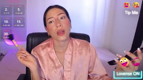 Snapshot of kate_arden chatting on 01-29-25, 04:52 Carla Palmer online show from 01-29-25, 04:52