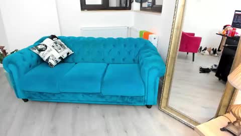 Snapshot of kate_belle chatting on 03-10-25, 09:51 Kate online show from 03-10-25, 09:51