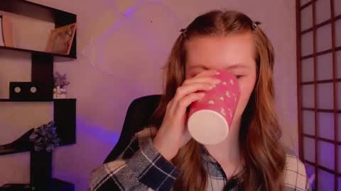 Kate online show from 01-21-25, 05:16