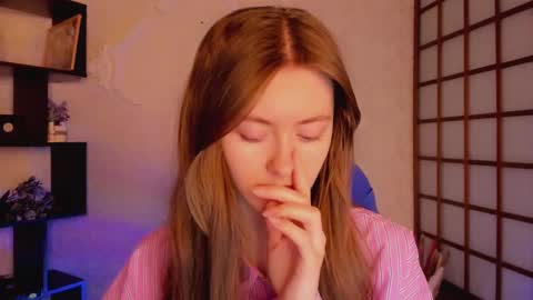 Kate online show from 03-03-25, 02:36