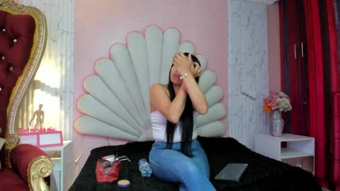 kate online show from 04-01-26, 03:09