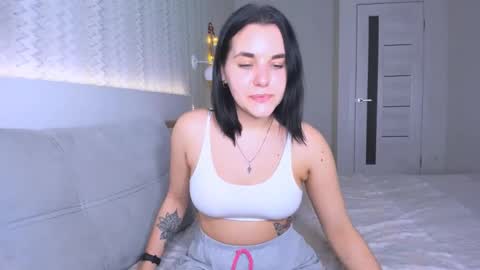 KATE online show from 01-30-25, 07:48