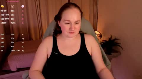 Snapshot of kate_rest chatting on 05-19-26, 01:44 Kate Follow me dear online show from 05-19-26, 01:44