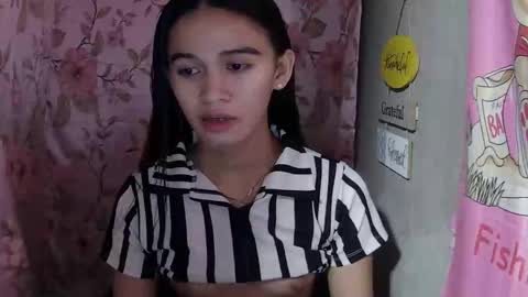 Snapshot of kate_romance chatting on 12-01-25, 02:44 Kate online show from 12-01-25, 02:44