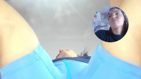 Snapshot of kate_roose chatting on 10-22-25, 10:31 kate_roose online show from 10-22-25, 10:31