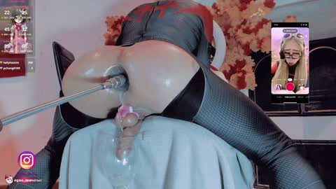 Snapshot of kate_yoshy chatting on 01-05-25, 04:14 kate the pink girl online show from 01-05-25, 04:14