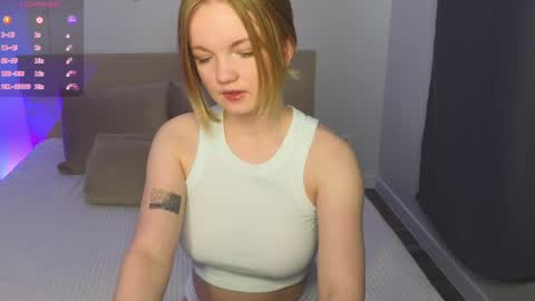 Snapshot of katebunnys chatting on 05-11-26, 04:18 katebunnys online show from 05-11-26, 04:18