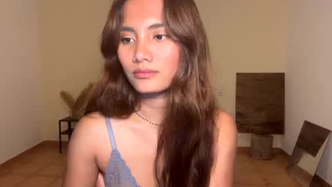 Snapshot of katedami chatting on 02-18-25, 09:09 Kate Dami online show from 02-18-25, 09:09