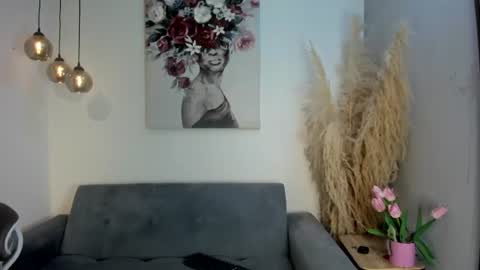 Snapshot of kateeowens_ chatting on 07-11-26, 02:42 Kate online show from 07-11-26, 02:42
