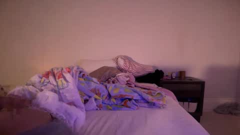 Snapshot of kateharperr chatting on 09-23-25, 06:16 kateharperr online show from 09-23-25, 06:16