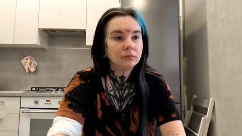 Milana online show from 02-11-26, 06:18