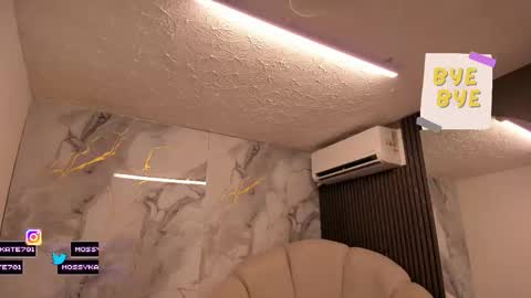 Im Katherine but call me Kate  online show from 03-29-26, 12:05