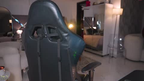  Kate Owens  online show from 09-09-25, 10:59