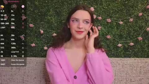 Snapshot of katerinnna chatting on 06-17-26, 03:57 Katerina online show from 06-17-26, 03:57