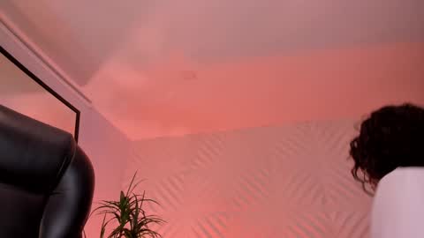 K A T E  online show from 02-11-25, 12:37