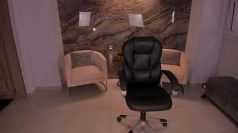 K A T E  online show from 10-11-25, 05:17