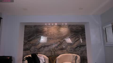 K A T E  online show from 04-19-26, 08:02