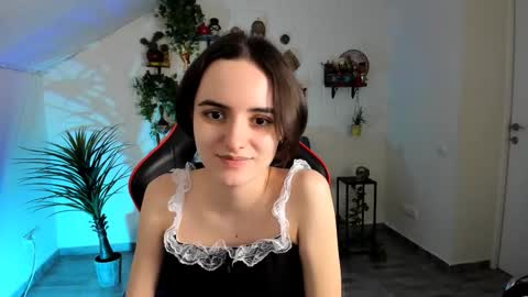 katewillows online show from 02-21-26, 04:35