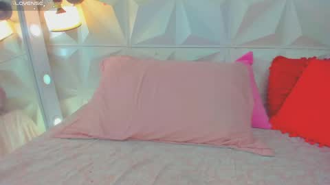 Snapshot of kathalinaxvip chatting on 04-21-26, 01:42 katha online show from 04-21-26, 01:42