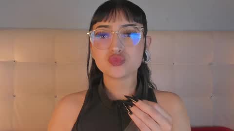 Snapshot of kathaline_markle chatting on 03-05-25, 09:04 Katha or Cintya online show from 03-05-25, 09:04