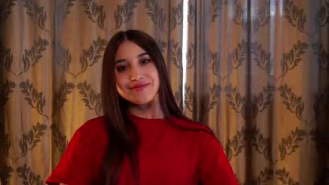 OLIVIA  online show from 04-18-26, 06:39