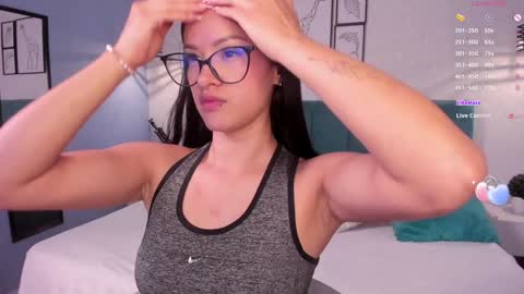 Snapshot of katherin_smith_ chatting on 01-08-25, 06:52 kathe online show from 01-08-25, 06:52