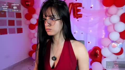 Snapshot of katherin_smith_ chatting on 02-15-26, 01:02 kathe online show from 02-15-26, 01:02