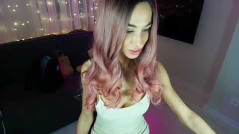 katherinepinke online show from 12-17-24, 06:09