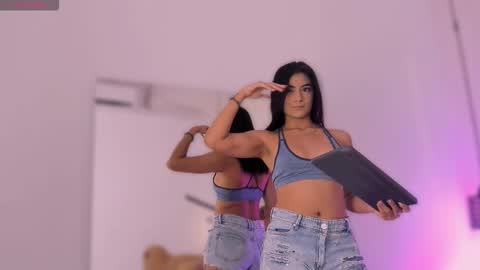 katherineruiz_ online show from 03-18-26, 12:08