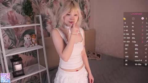 Bella online show from 03-27-26, 05:12