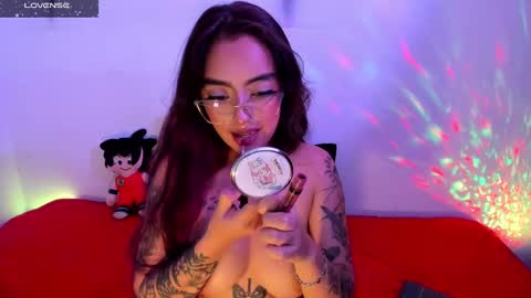 Snapshot of kathhoney1 chatting on 03-03-25, 06:04 Kath online show from 03-03-25, 06:04