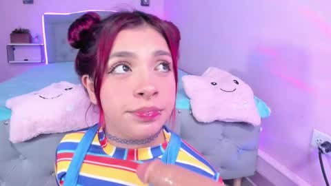 Snapshot of kathia_saenz chatting on 03-08-25, 07:38 Kathia online show from 03-08-25, 07:38