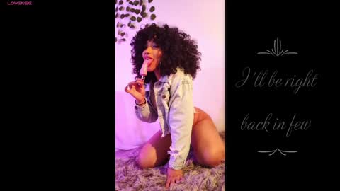 Snapshot of kathleen_brown chatting on 01-07-25, 11:45 Katherine online show from 01-07-25, 11:45