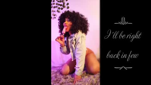 Snapshot of kathleen_brown chatting on 01-23-25, 12:35 Katherine online show from 01-23-25, 12:35