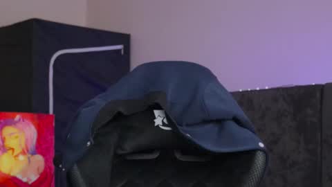 Snapshot of kathleen_frost chatting on 12-13-24, 07:25 kathleen_frost online show from 12-13-24, 07:25