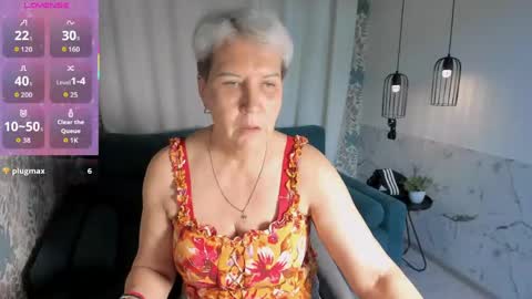 Snapshot of kathy_sunn chatting on 05-04-26, 01:40 Kathy online show from 05-04-26, 01:40