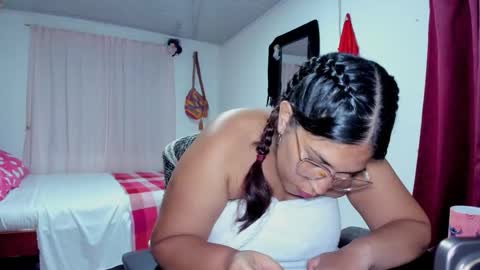 Snapshot of kathya_rabbit chatting on 10-16-25, 02:56 Kathye online show from 10-16-25, 02:56