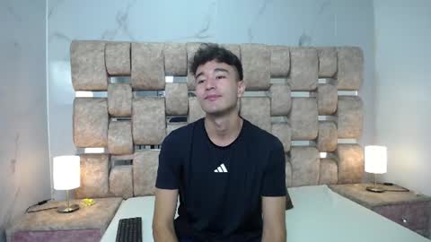 Kaht y Aiden online show from 07-16-26, 01:17