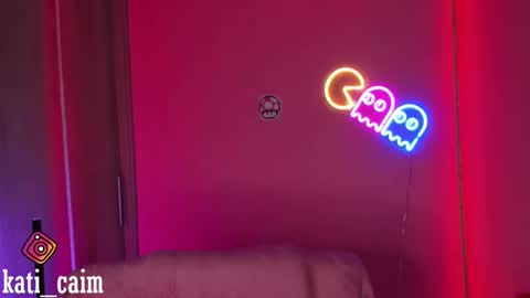 Snapshot of kati_01 chatting on 03-11-25, 03:45 online show from 03-11-25, 03:45