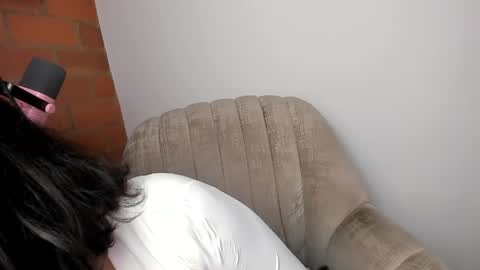 Snapshot of katia_12_ chatting on 05-03-26, 07:31 katia_12_ online show from 05-03-26, 07:31