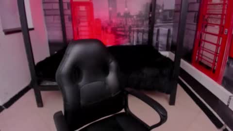 Snapshot of katia_bigboobs11 chatting on 09-28-25, 08:09 Katia online show from 09-28-25, 08:09