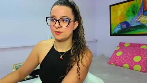 Khaterine online show from 04-17-26, 12:19