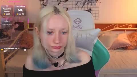 Katia  online show from 03-09-26, 06:28